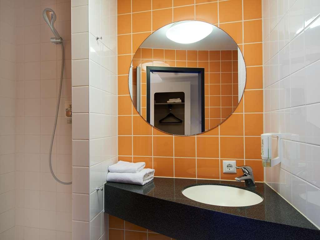 B&B Hotel Frankfurt-Nord Frankfurt am Main ห้อง รูปภาพ