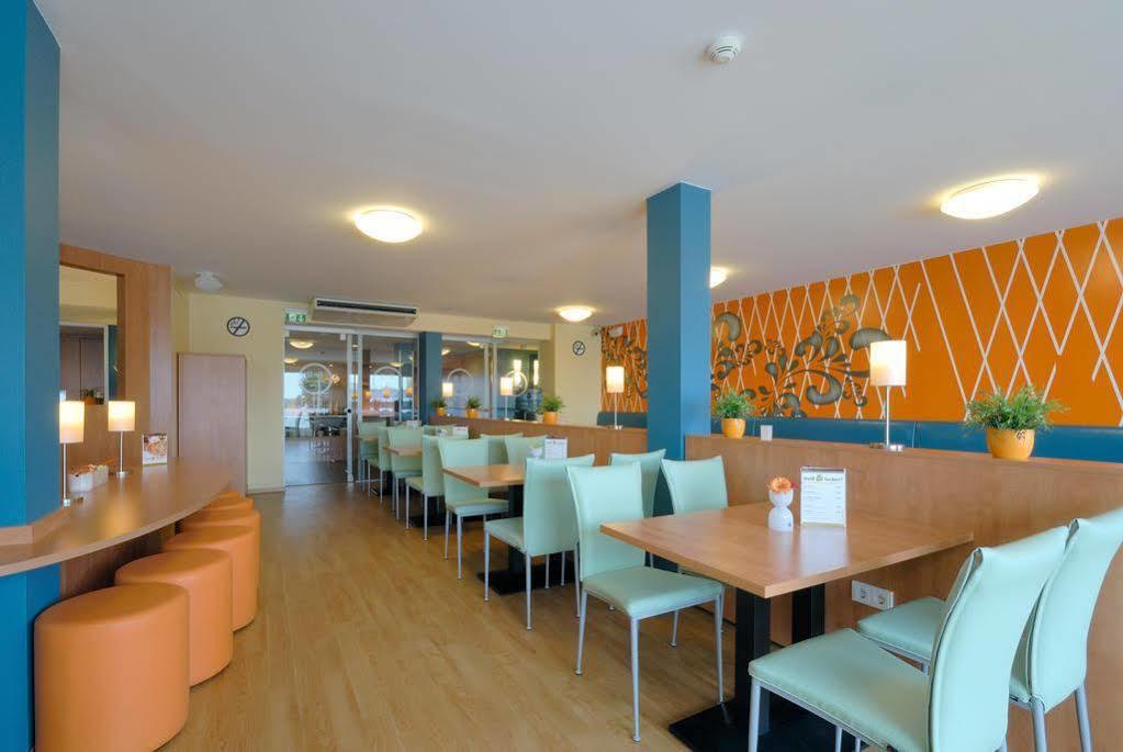 B&B Hotel Frankfurt-Nord Frankfurt am Main ภายนอก รูปภาพ